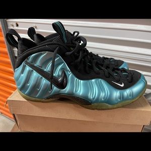 Nike Air Foamposite Pro 'Electric Blue', Size 12